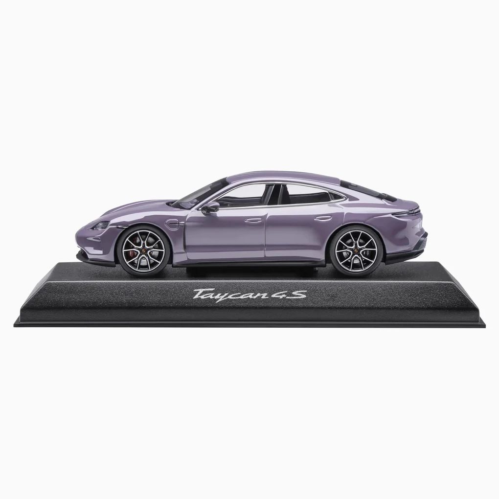 Porsche Taycan 4S (J1 PA)