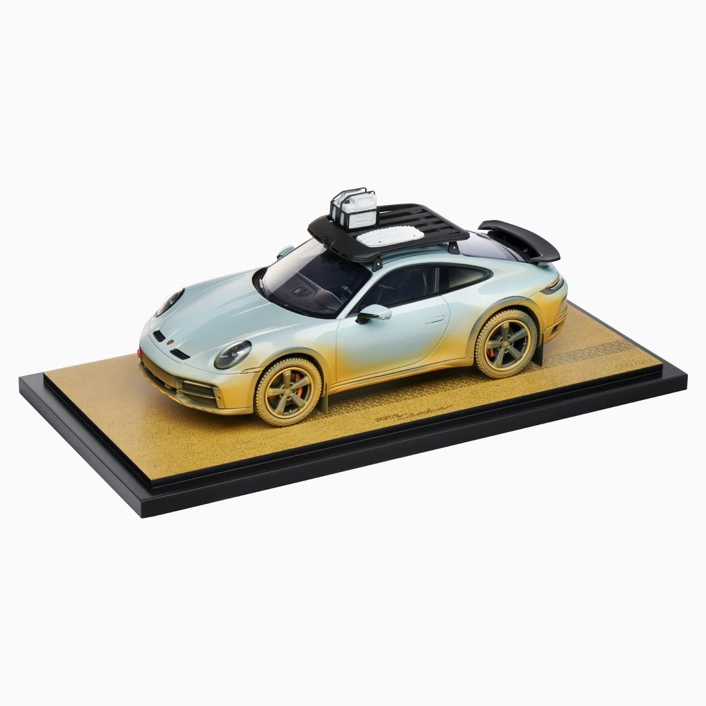 Porsche 911 Dakar (992) AHEAD