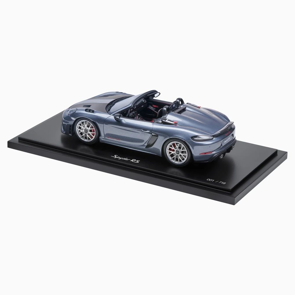 Porsche 718 Spyder RS (982) – Limited Edition