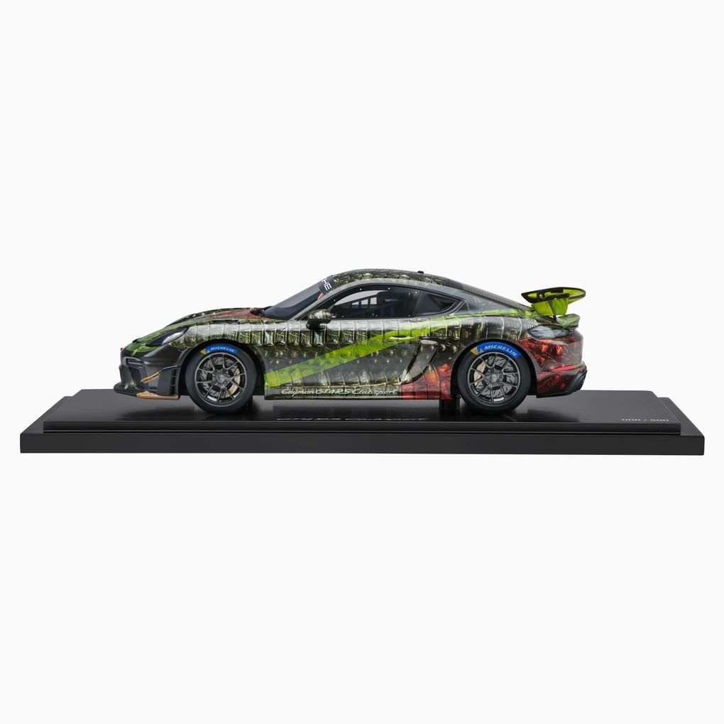Porsche 718 Cayman GT4 RS Clubsport (982) "Hunter" - Limited Edition