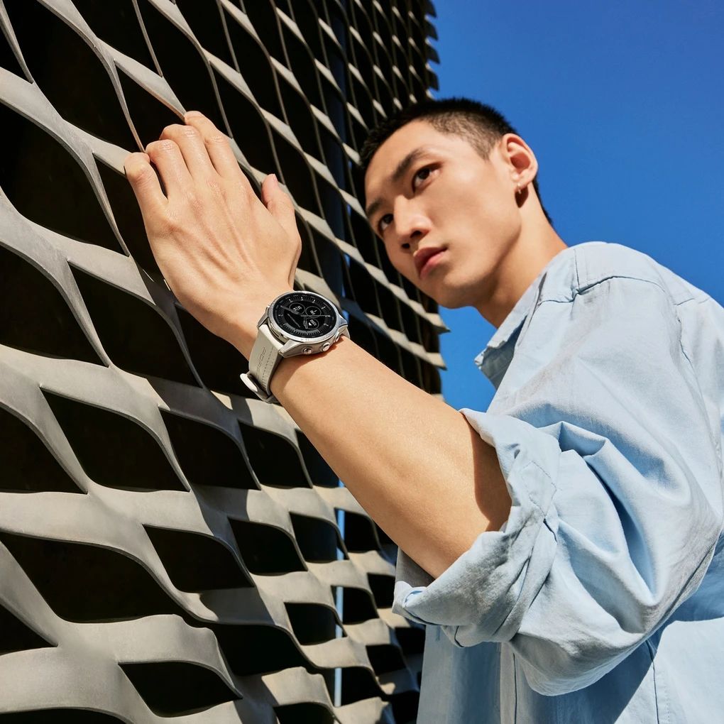 Porsche x Garmin Smartwatch Epix Pro