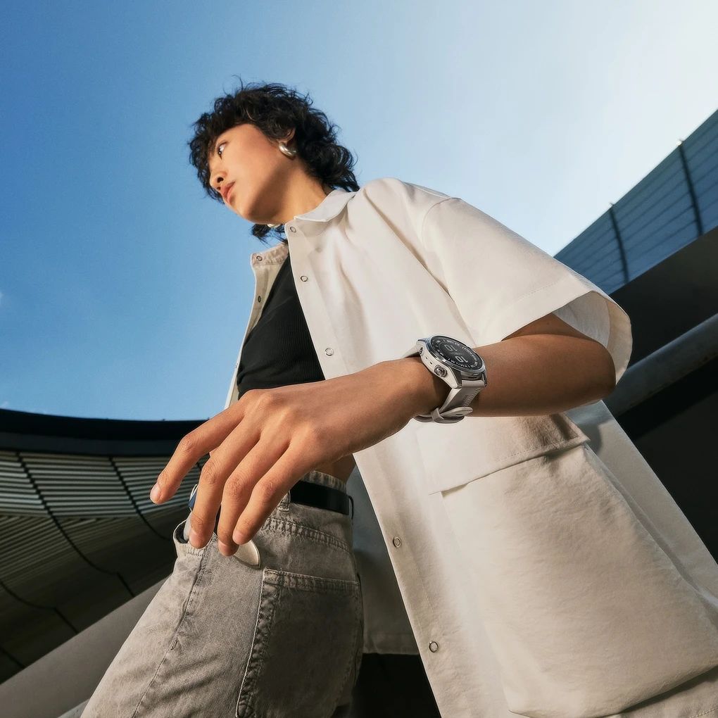 Porsche x Garmin Smartwatch Epix Pro