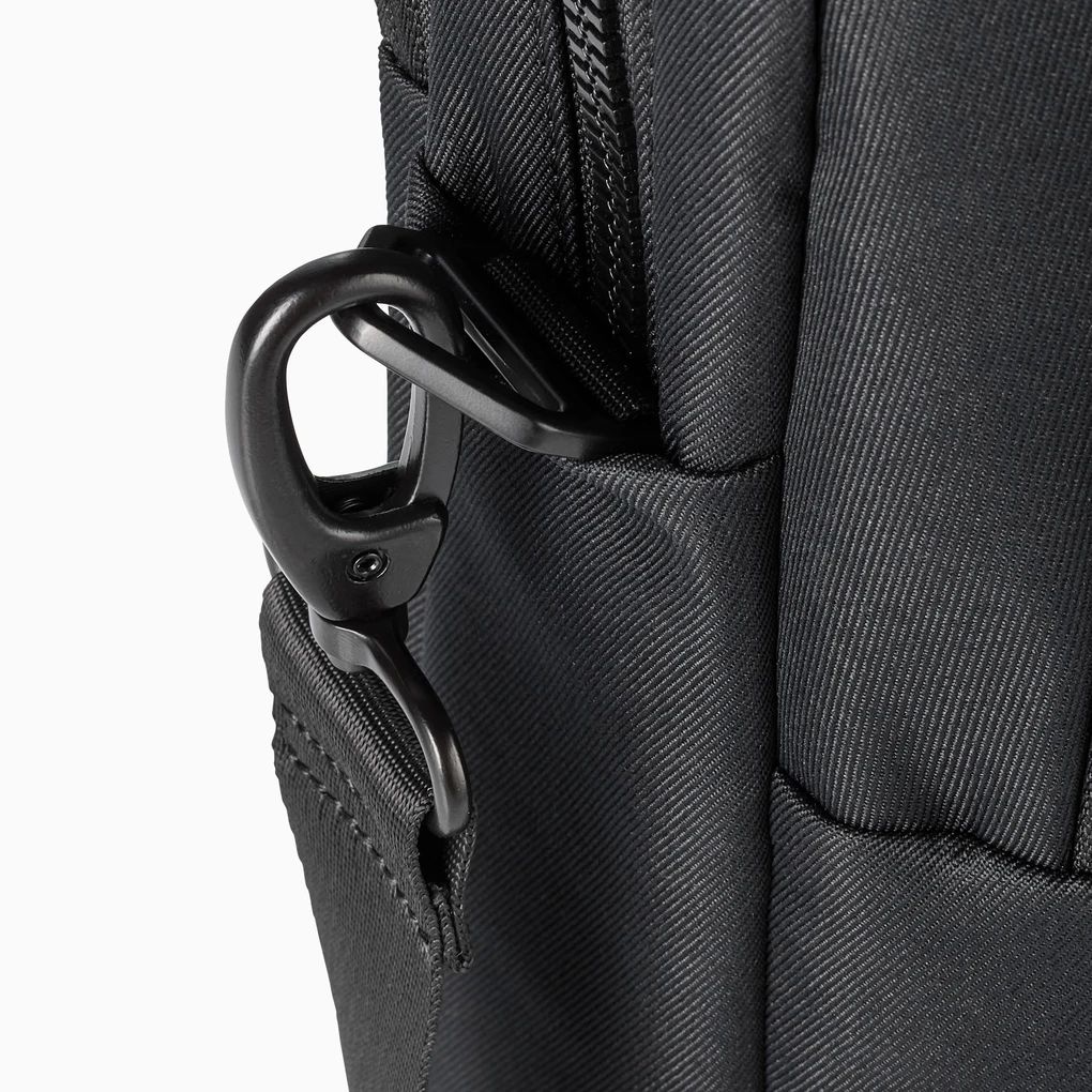 Briefcase – Essential