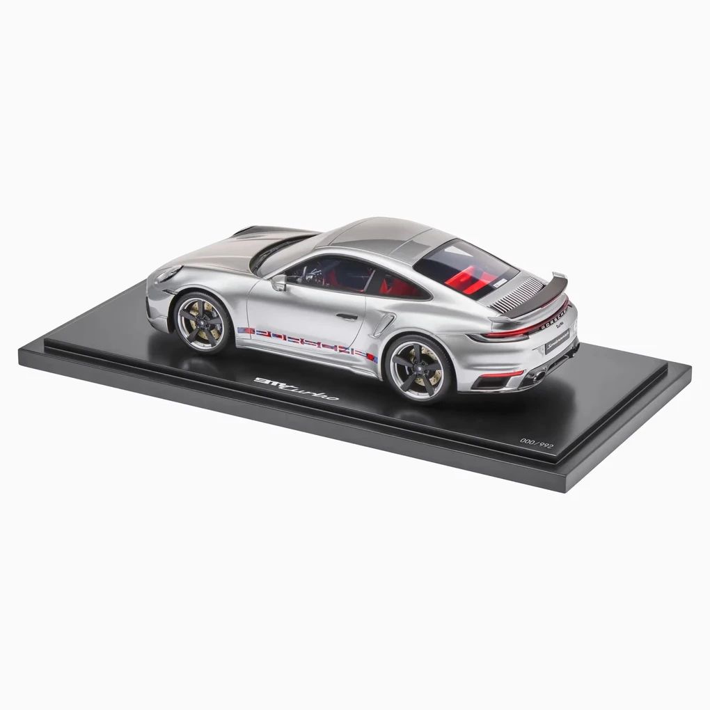 Porsche 911 First Turbo Sonderwunsch Remastered (992) – Limited Edition