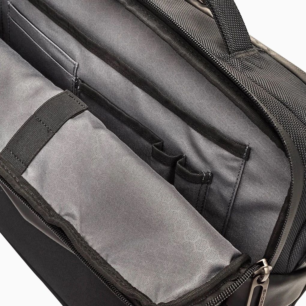 2-in-1 Messenger Bag – Essential